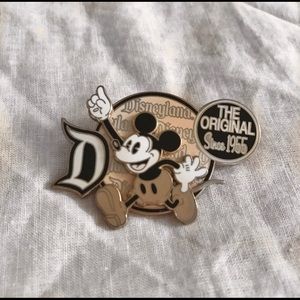 Mickey Mouse Disney Pin